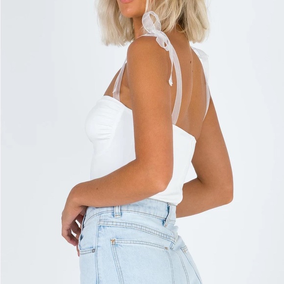 Princess polly bodysuit with bow sleeves - Picture 2 of 8